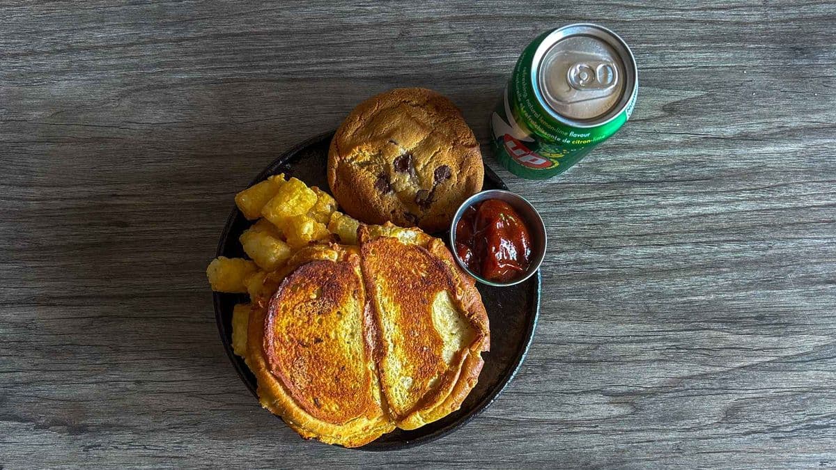 Classic Grilled Cheese Combo