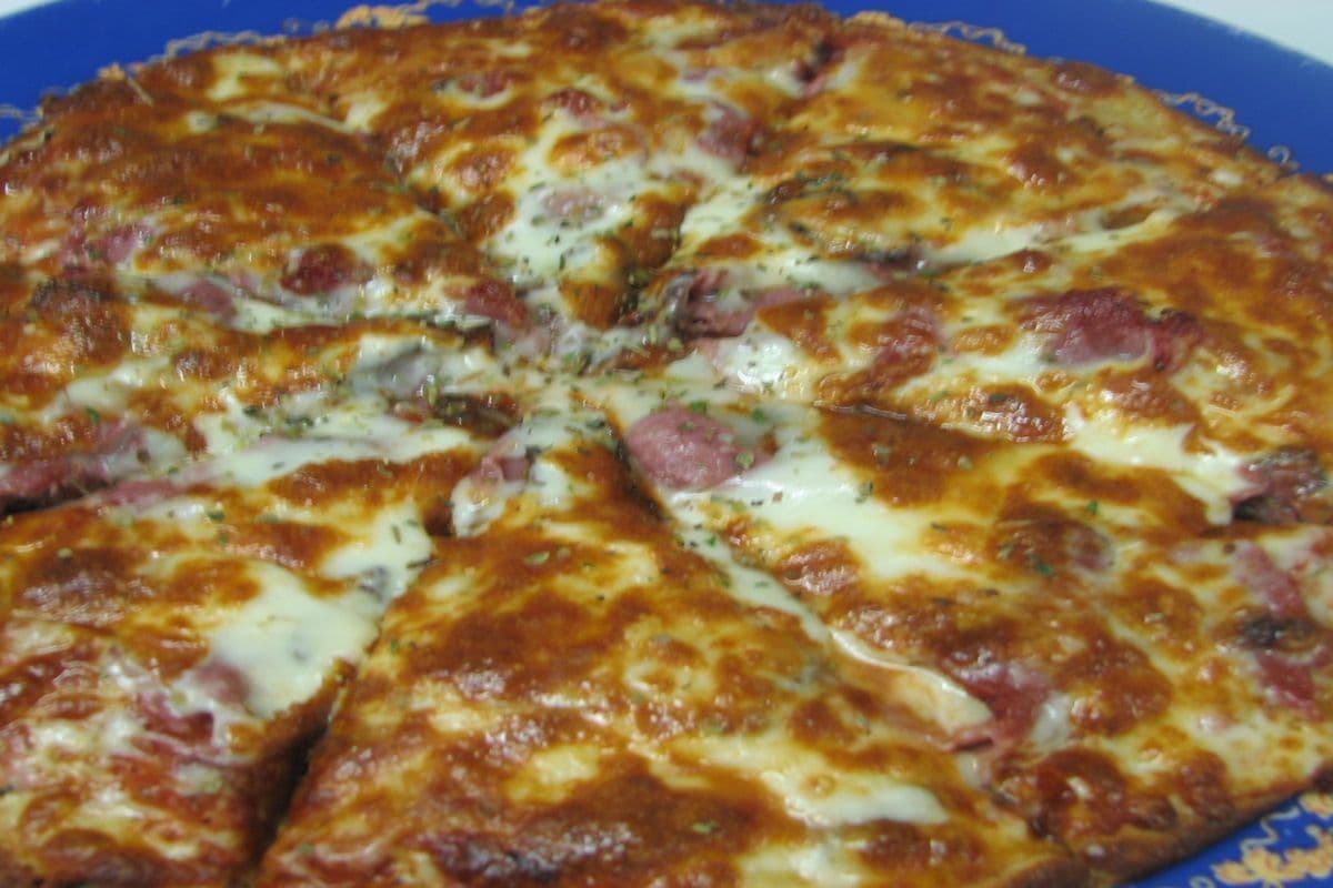 14" Pizza viande fumée / 14" Smoked Meat Pizza