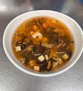  Hot & Sour Soup(Large) / 酸辣汤(大份)