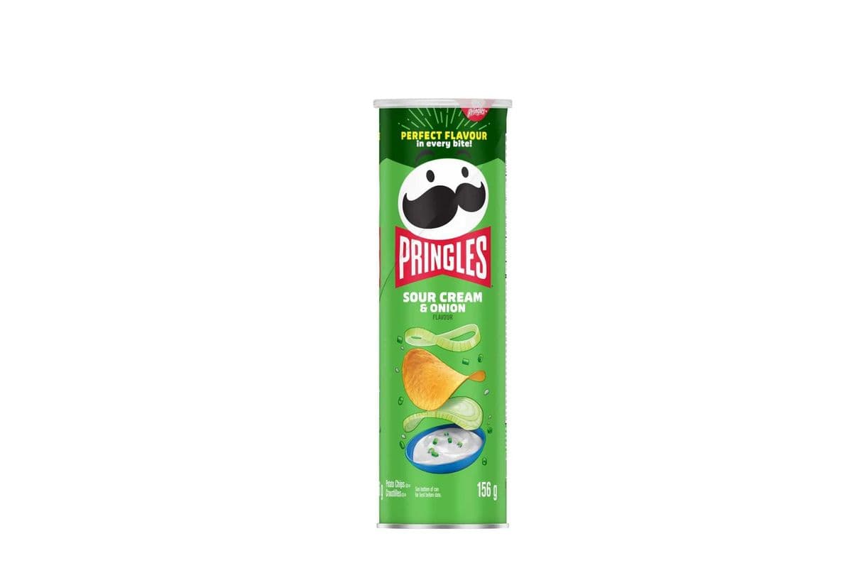 Pringles Sour Cream and Onion Flavor Potato Chips 156g (156g)