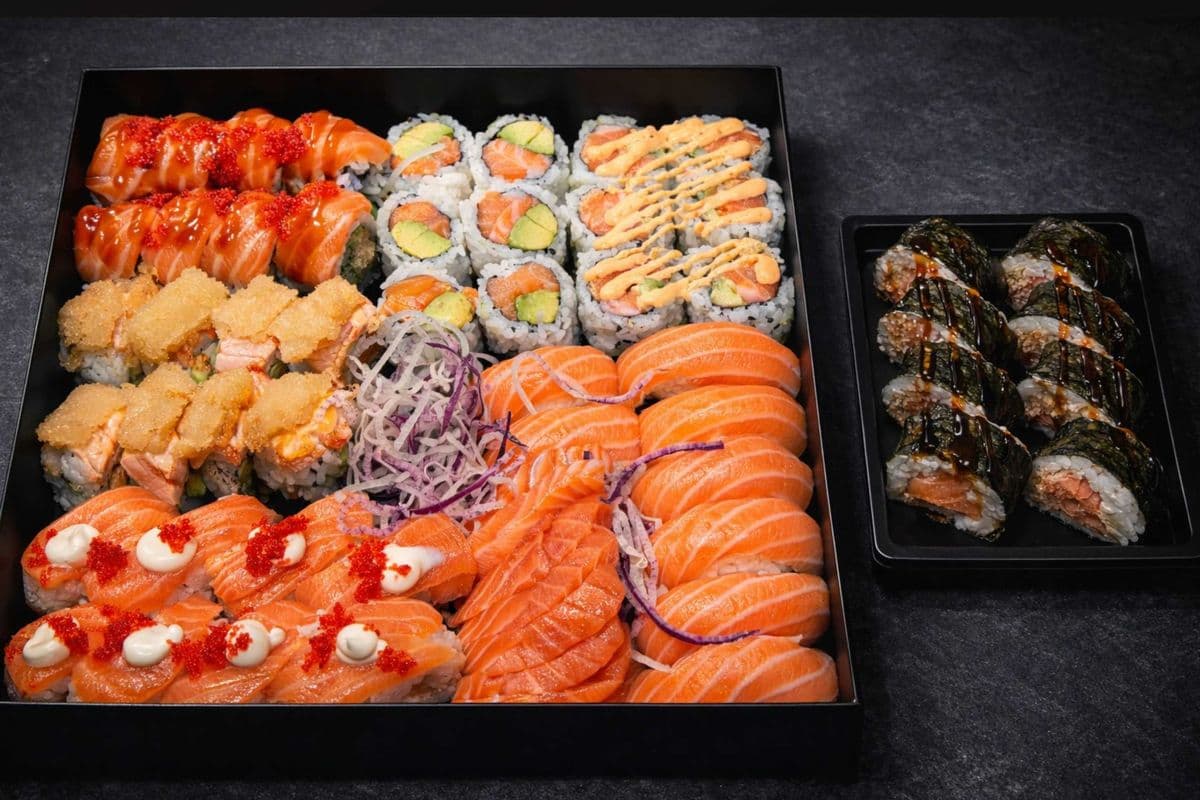Salmon Symphony 鮭の交響曲 - 60 pcs