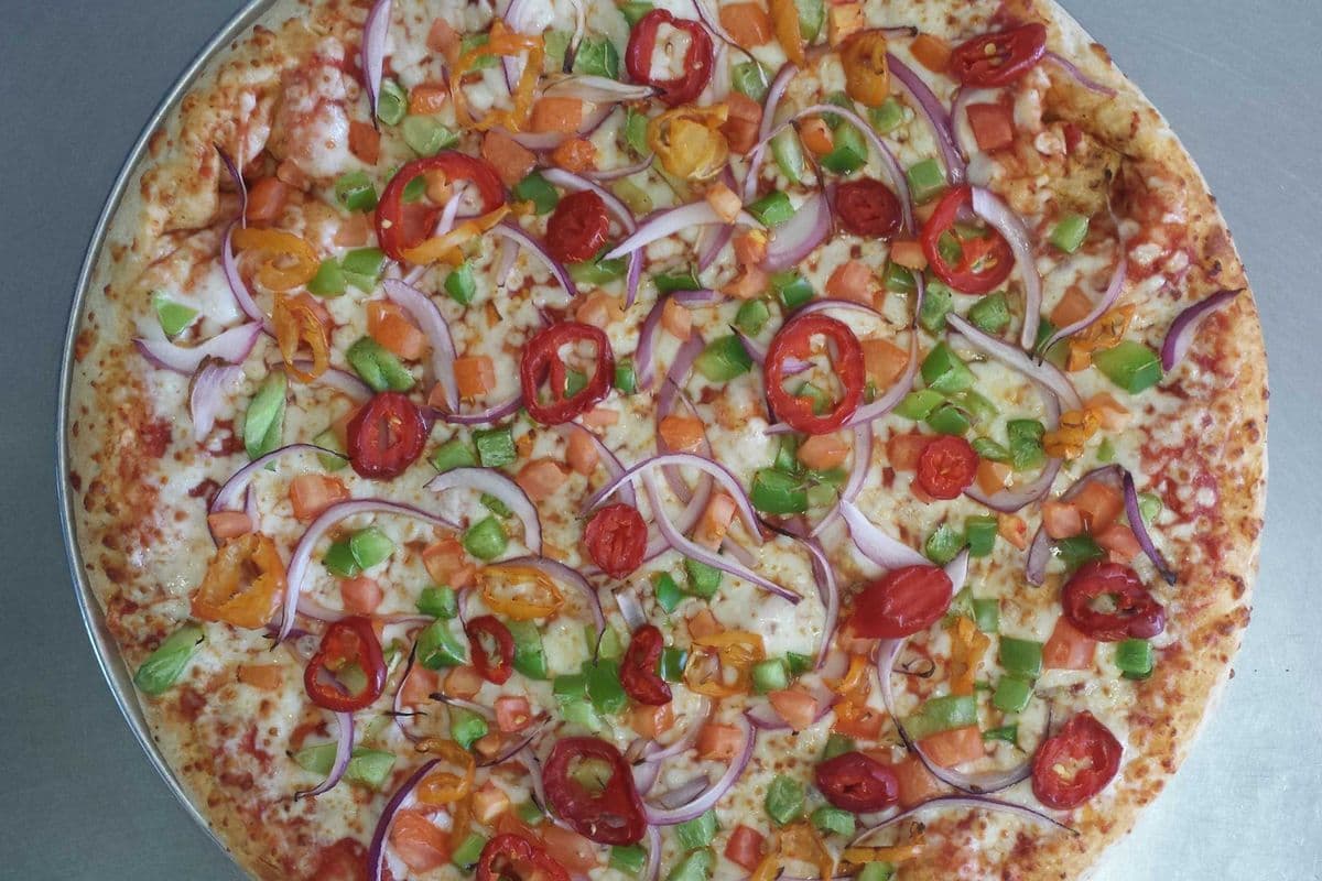 Spicy Veggie Deluxe Pizza