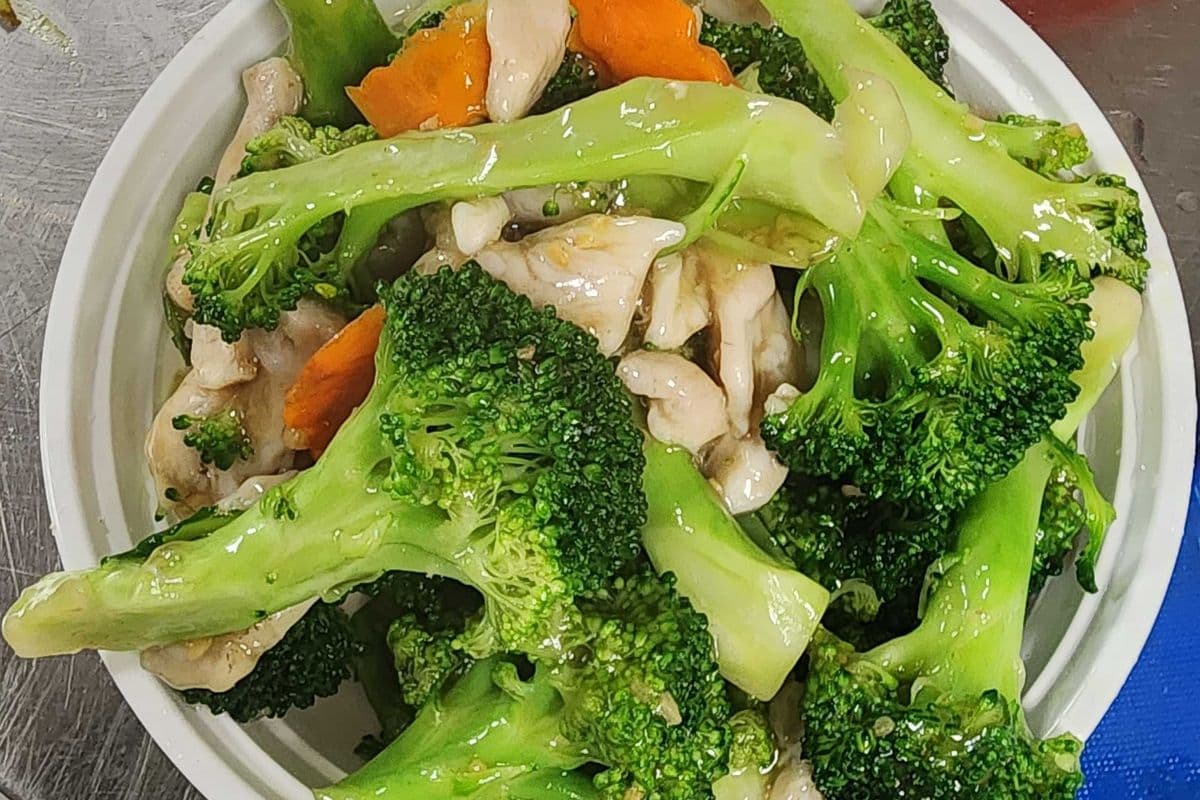 Chicken with Broccoli.