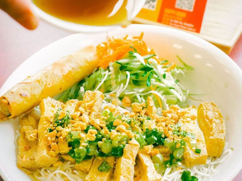 L3. Vegan Bowl - Bun Chay