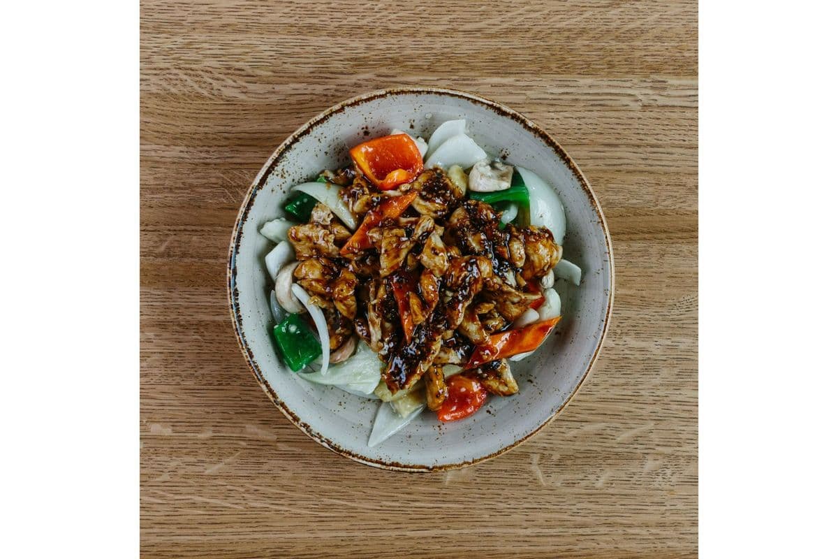 Singapore Black Pepper and Garlic Chicken