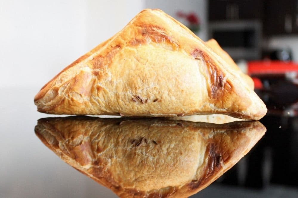 Veg Puff (Aaloo Puff)