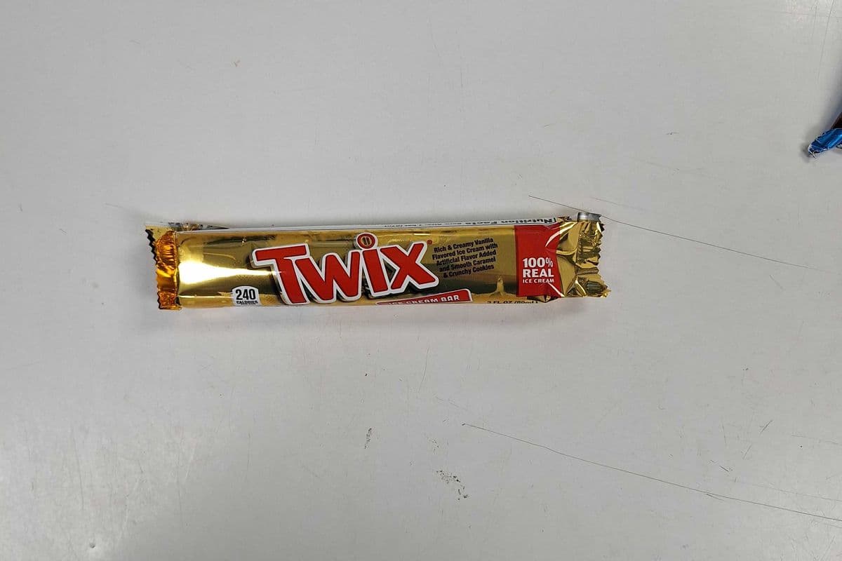 Twix Ice Cream Bar ( 89 ml ) - $ 4.95