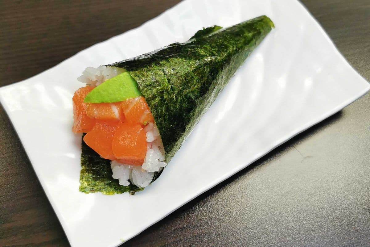 Salmon Avocado Hand Roll