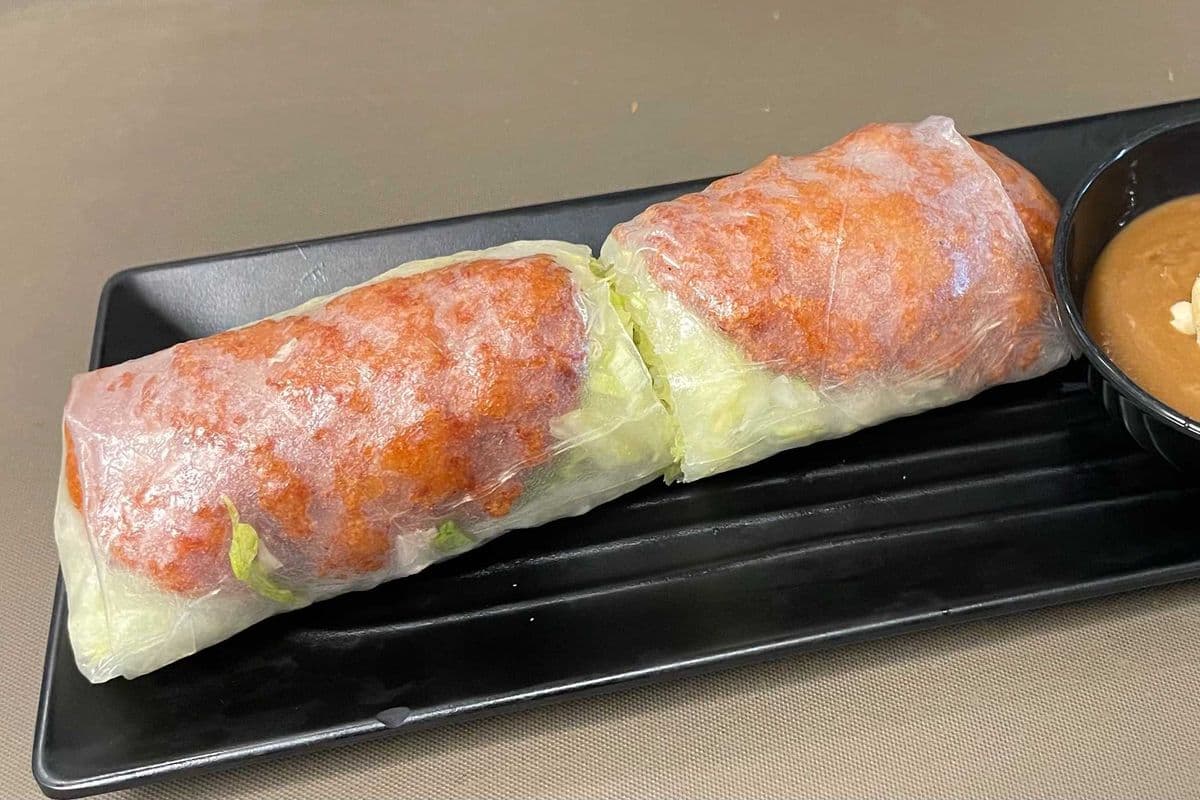04. Grilled Minced Pork Salad Roll / Nem Cuốn (1 pcs)