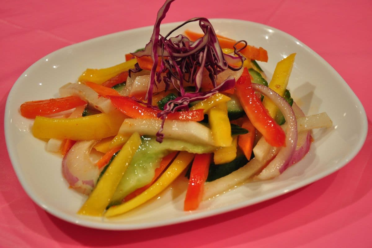 P9. Thai Mango Salad