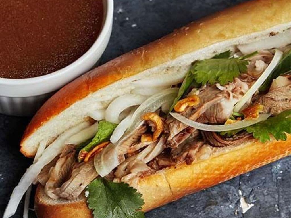 "Phở Dip" - Braised Brisket Bánh Mì 