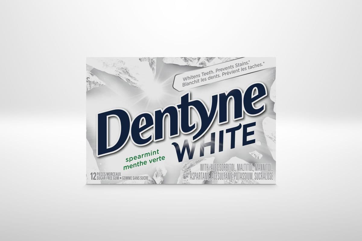 Dentyne White Spearmint Gum (12 pcs)