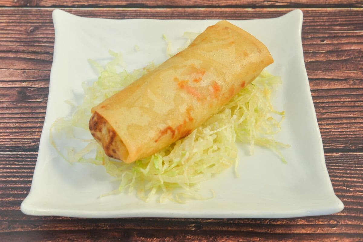 001. Spring Roll (1 pc)