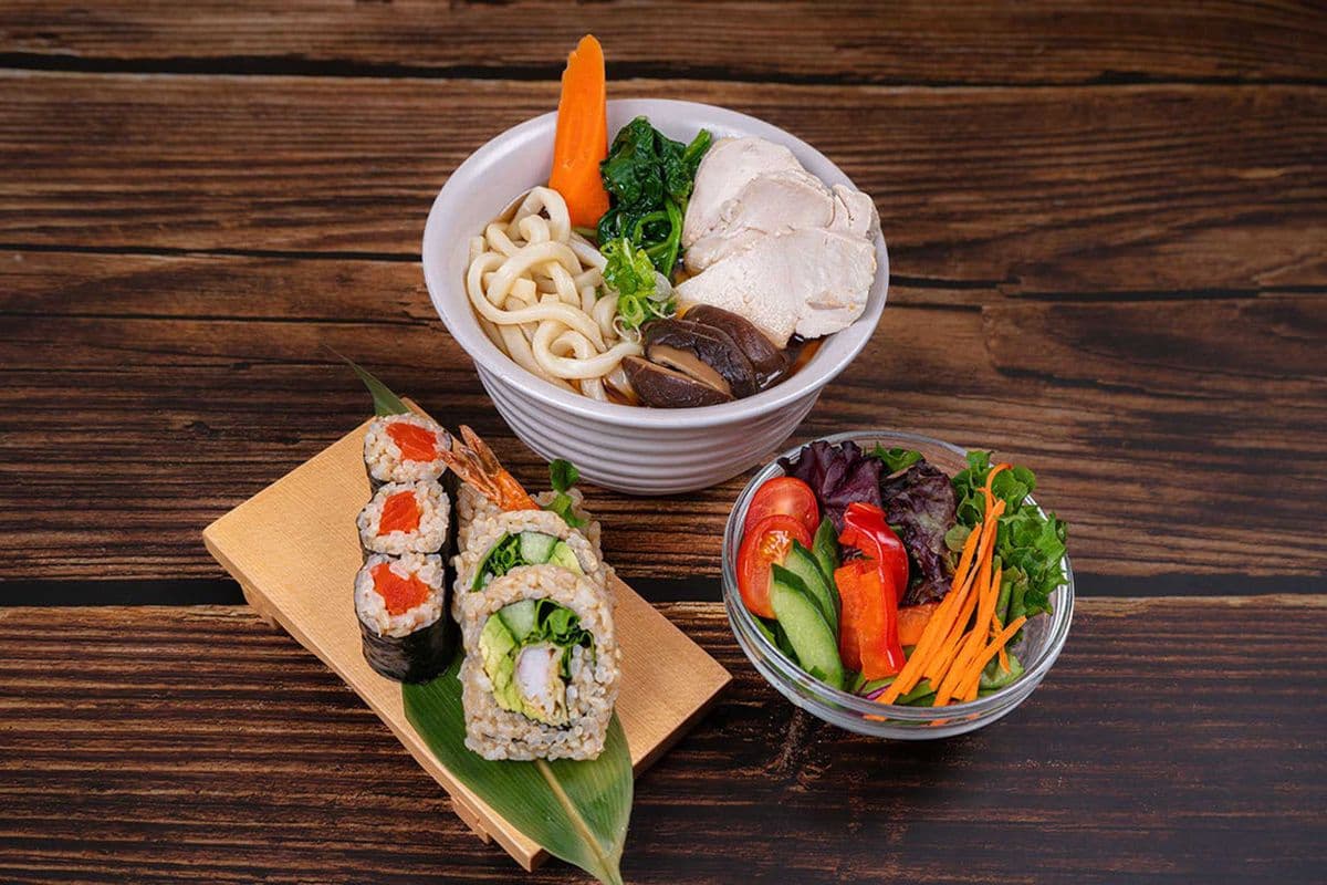 Chicken Udon & Sushi Combo