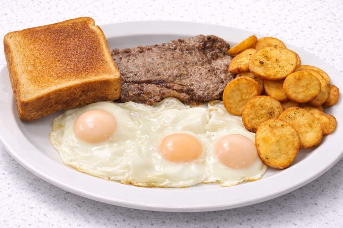 PHILLY STEAK AND EGGS