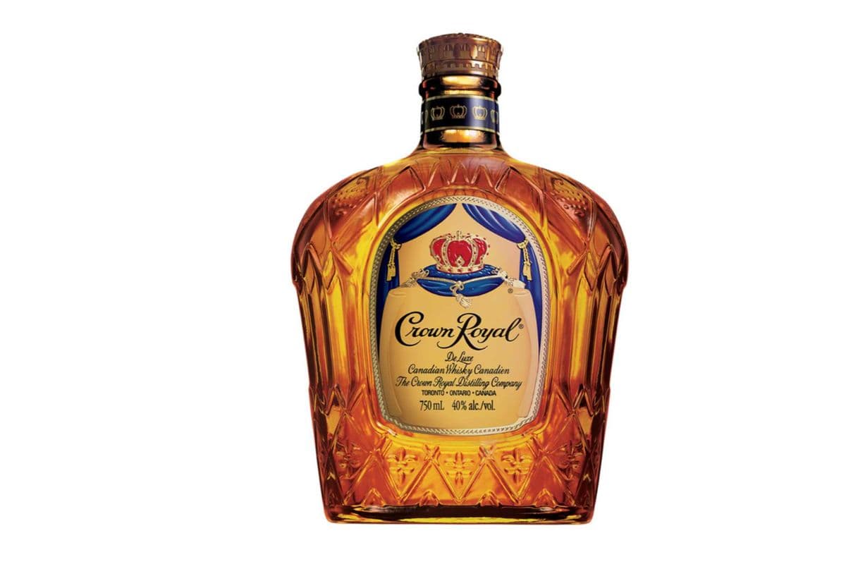 Crown Royal 750ml (1 x 750ml)