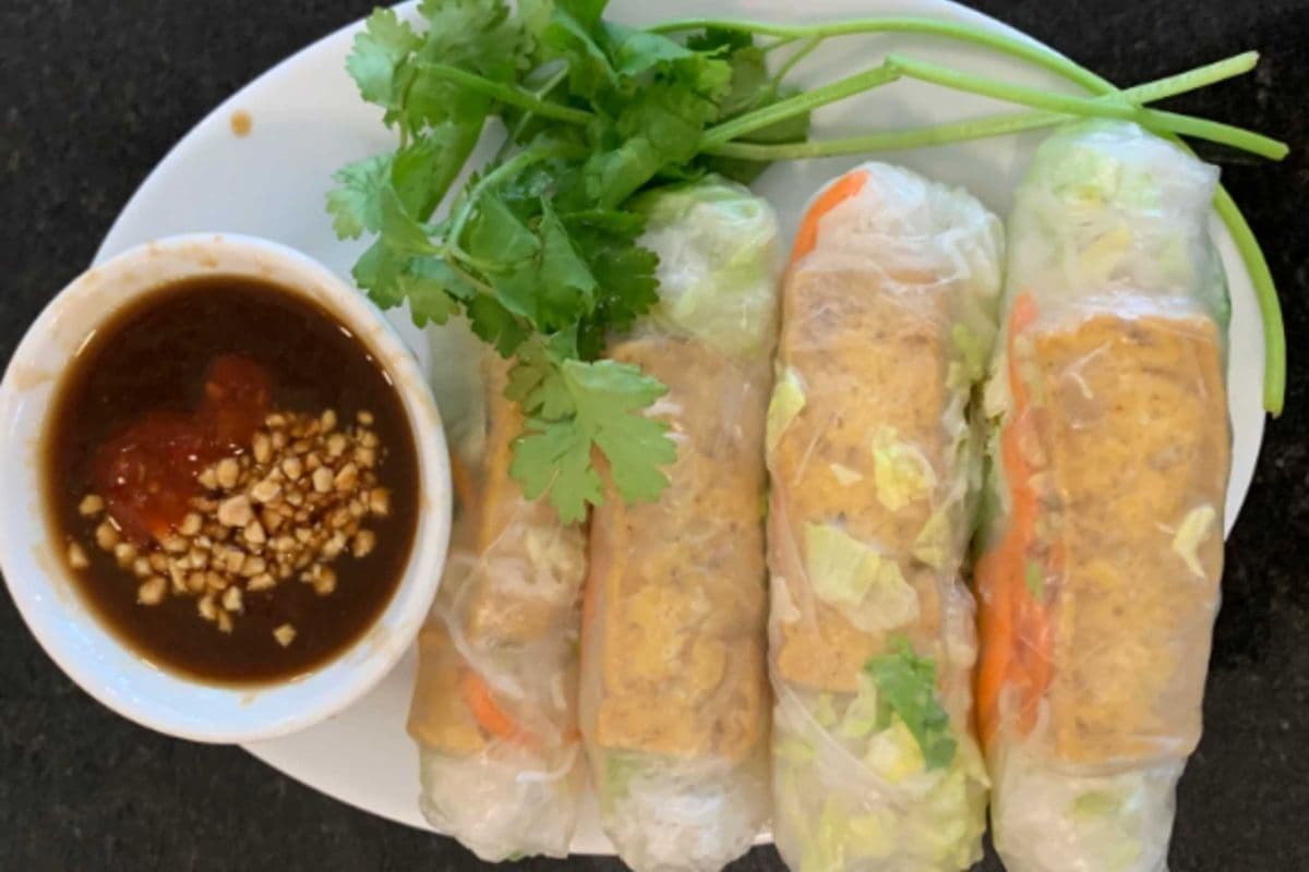 V2. Vegetarian Salad Rolls - Goi Cuon Chay (4 pcs)