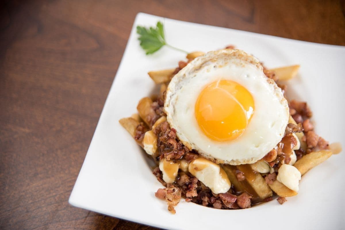 Sunny Side Up Poutine