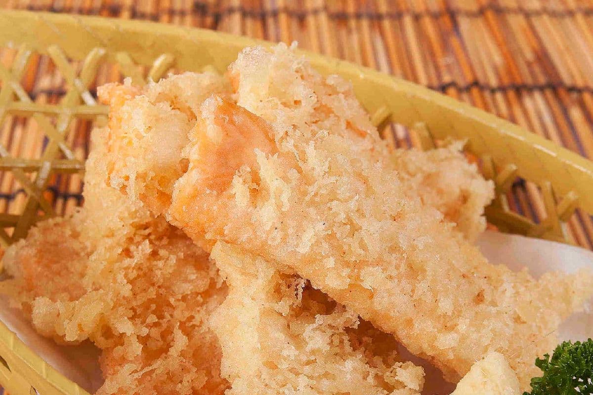 Salmon Tempura (4 pcs)