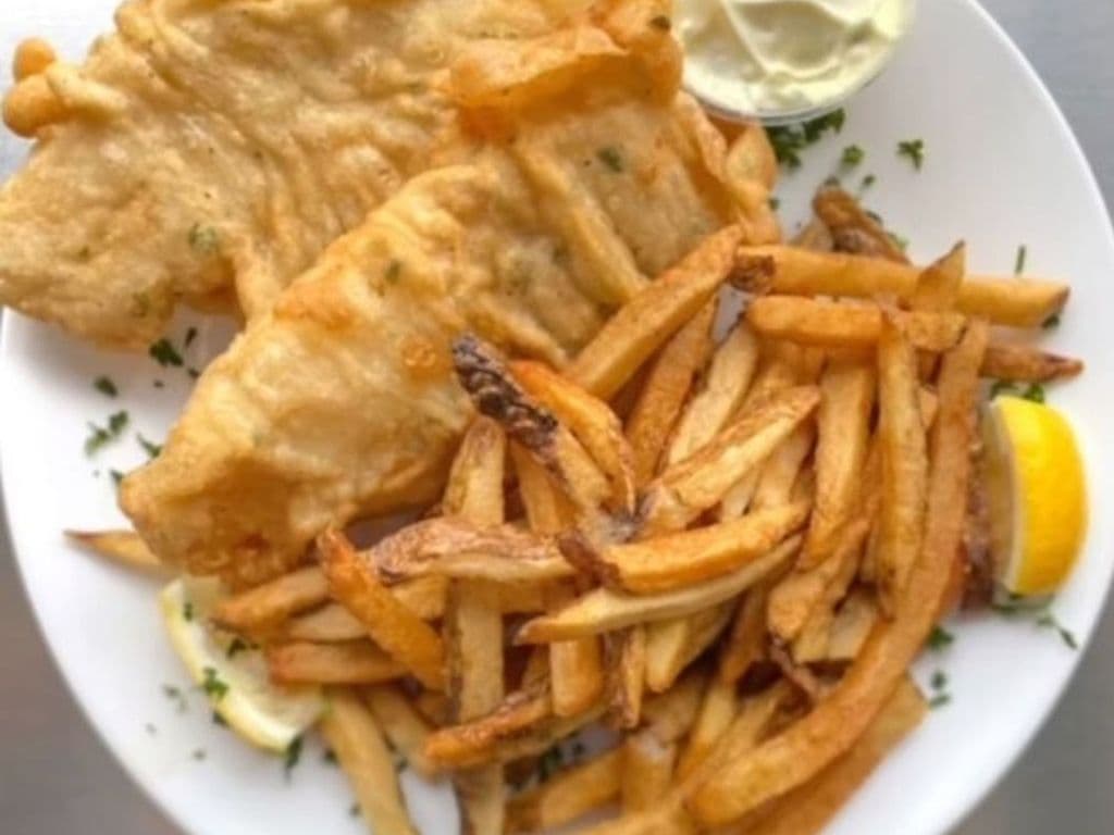 FISH & CHIPS
