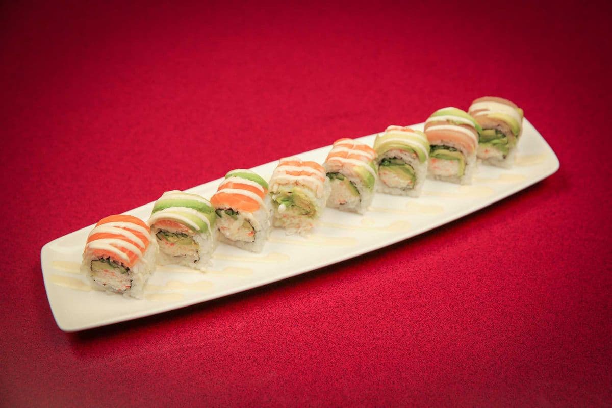 65. Rainbow Roll (8 pcs)