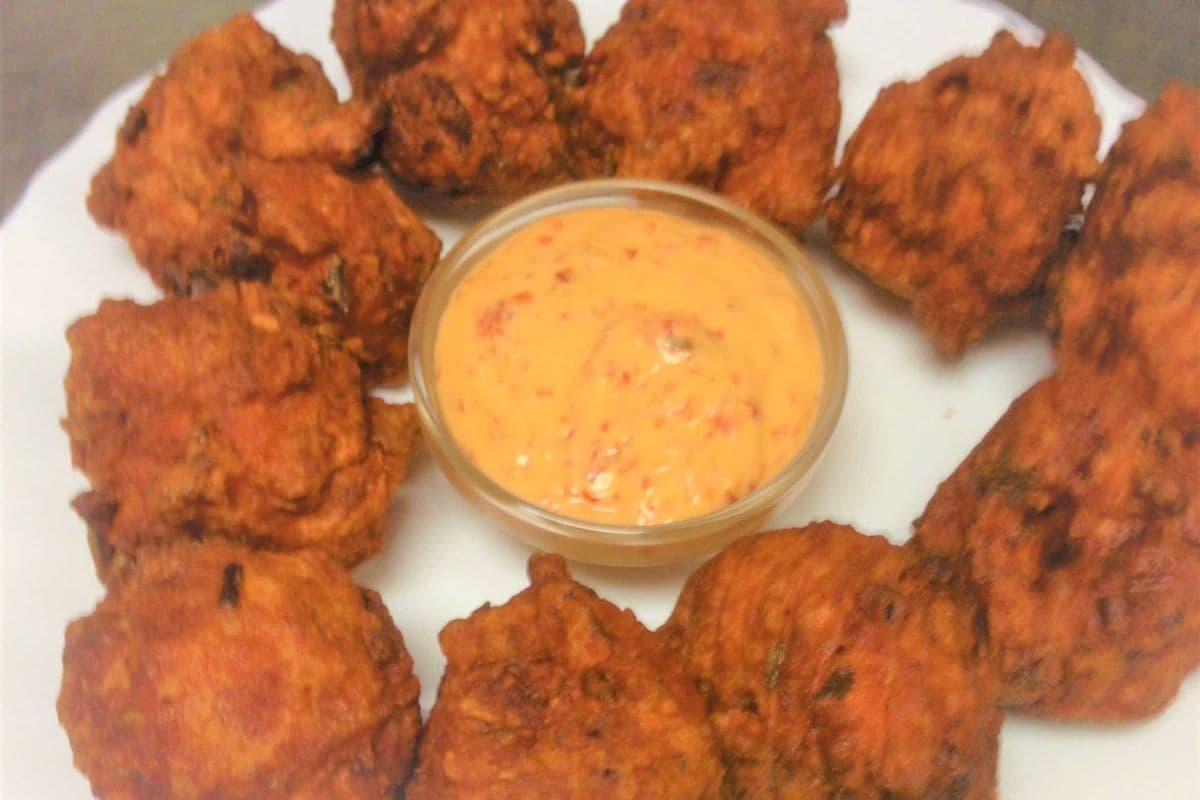01. Pakoras (10 pcs)