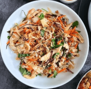 A10. Chicken Salads-雞肉碎沙律-Gỏi Gà Xé