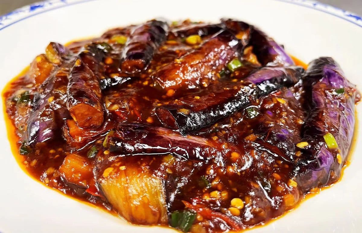 42. Sautéed Eggplant with Spicy Garlic Sauce