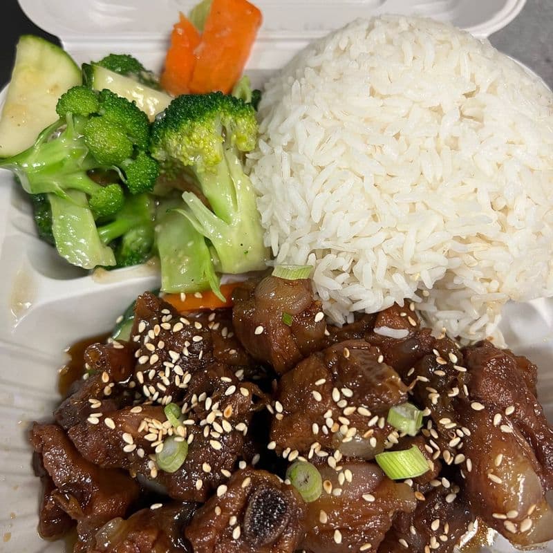A16. Côtes Levées à L'ail Doux (Porc)  甜蒜排骨