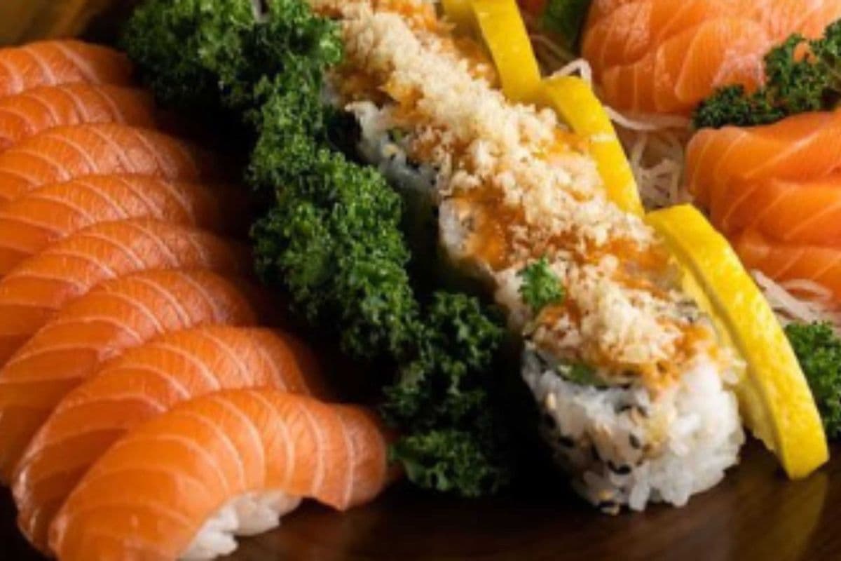 Salmon Supreme (32pcs)