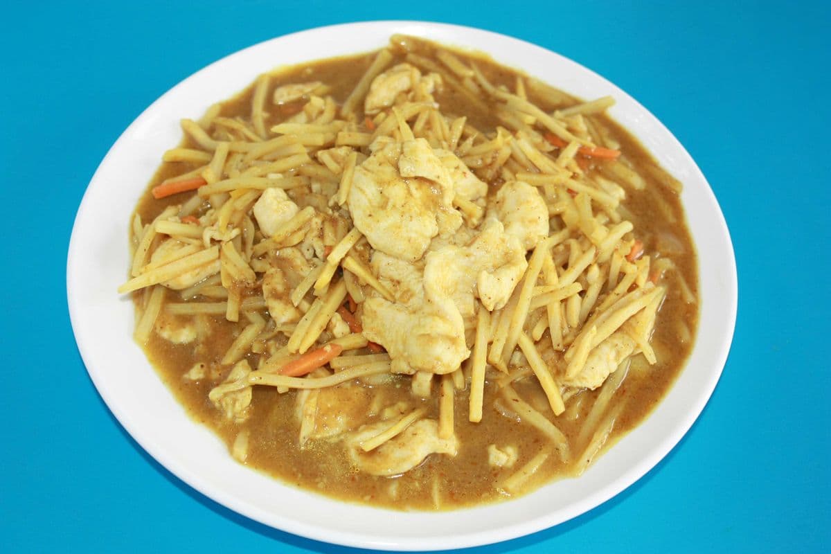 Curry Chicken with Onion