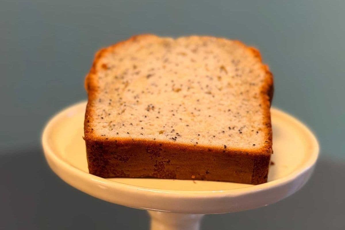 Lemon Poppy Seed Slice