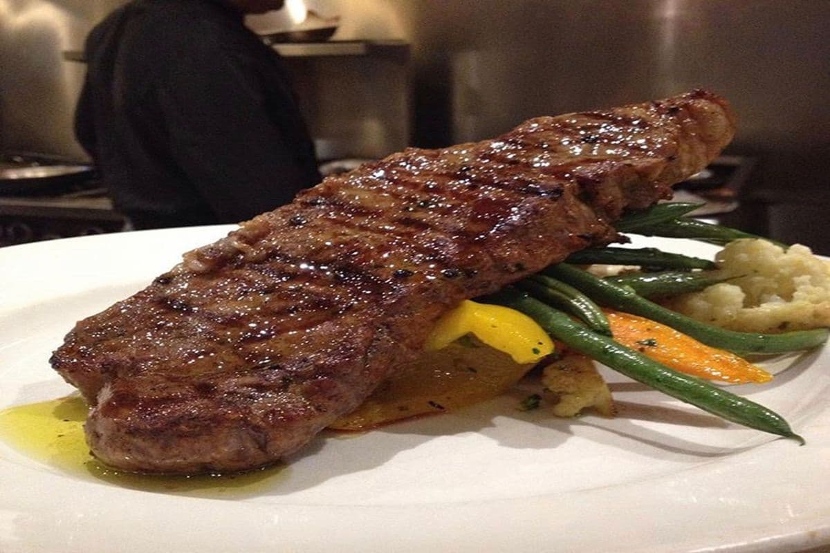 Bistecca alla Griglia (10 oz)