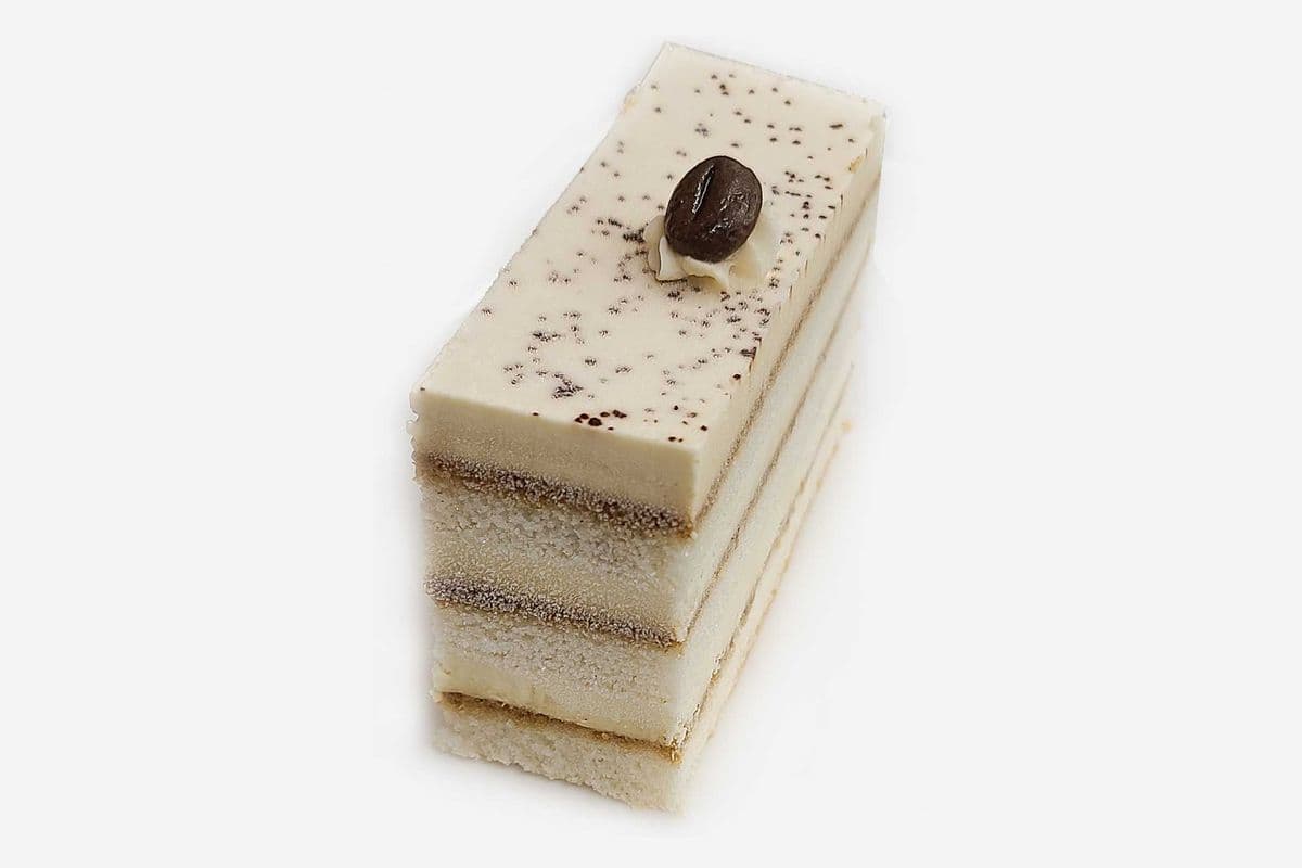 Tiramisu Cake