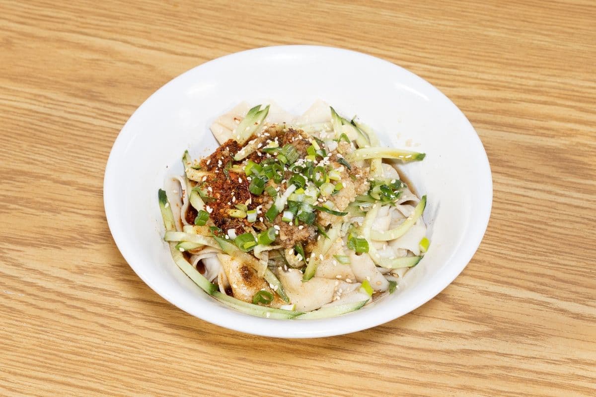 B2. Shanxi Hand-Ripped Noodles Topped with Spices and Hot Oil