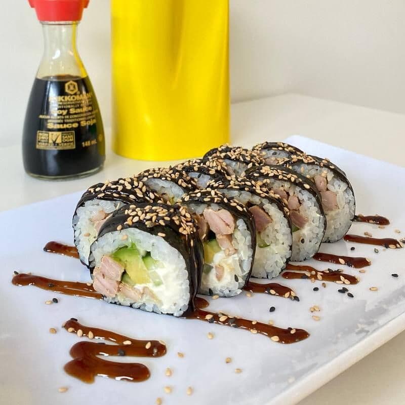 Futomaki with tuna