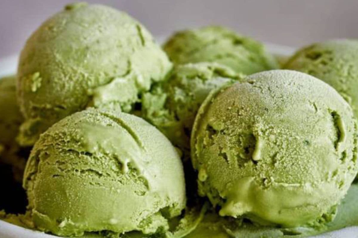 Matcha Green Tea (16 oz)