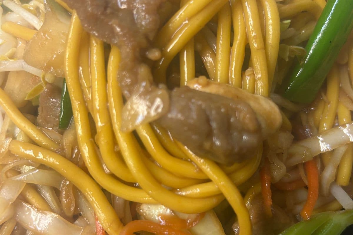 85. Roasted Pork, Chicken, or Beef Lo Mein