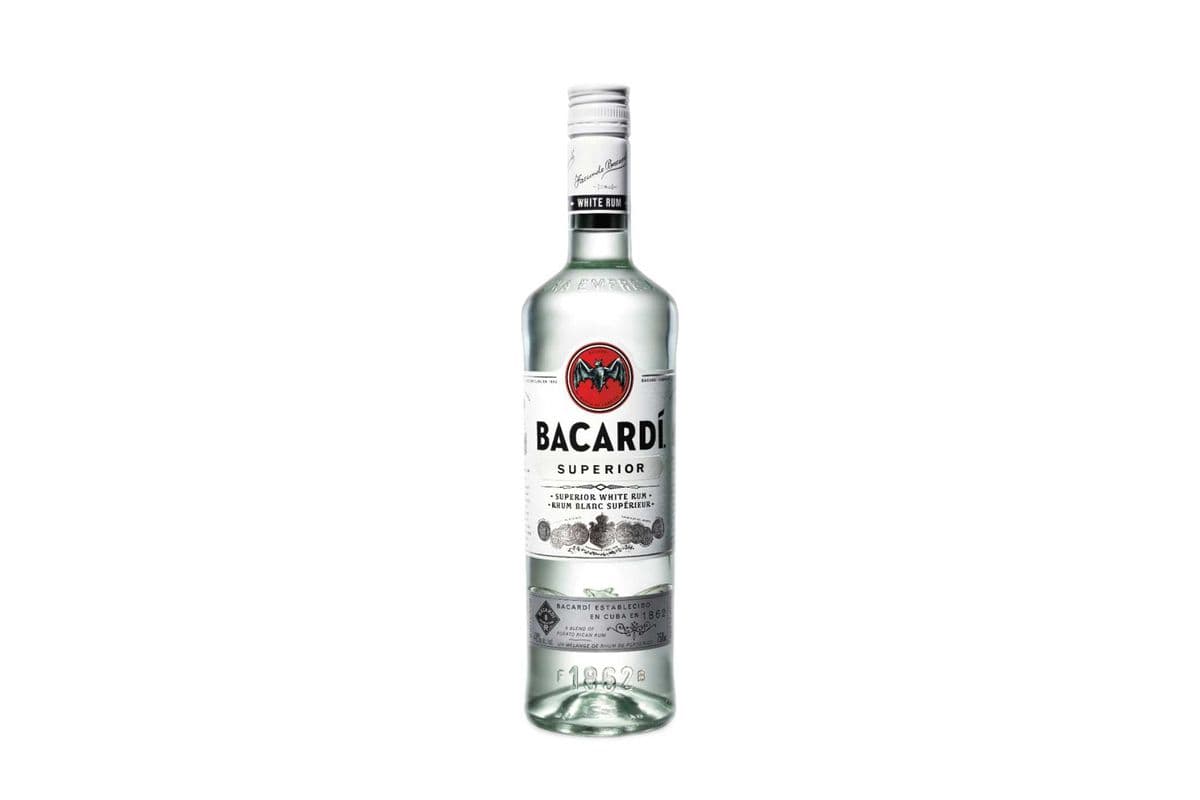 Bacardi White (1 x 750 ml Bottle)