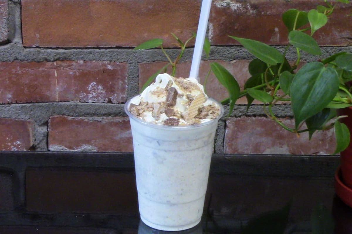 Tourniquet (Blizzard) Coffee Crisp / Coffee Crisp Tourniquet