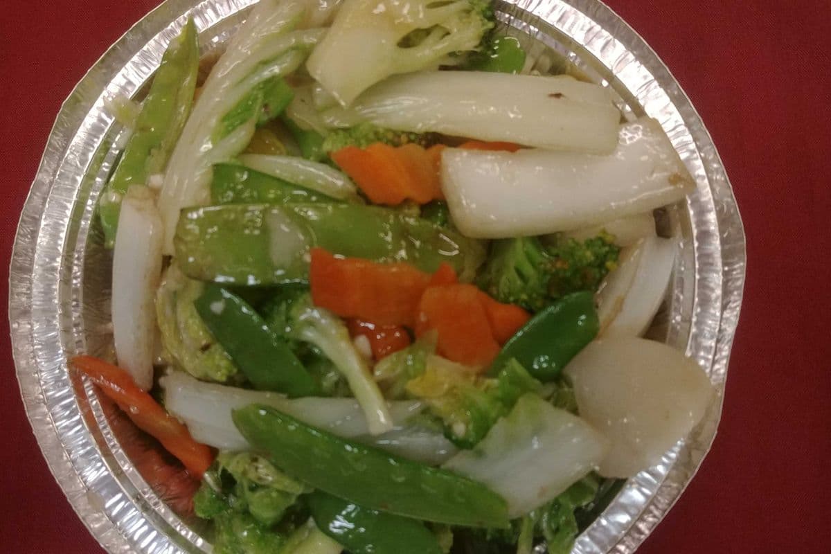 76. Légumes variés sautés au wok / Mixed Vegetables Sauteed in Wok