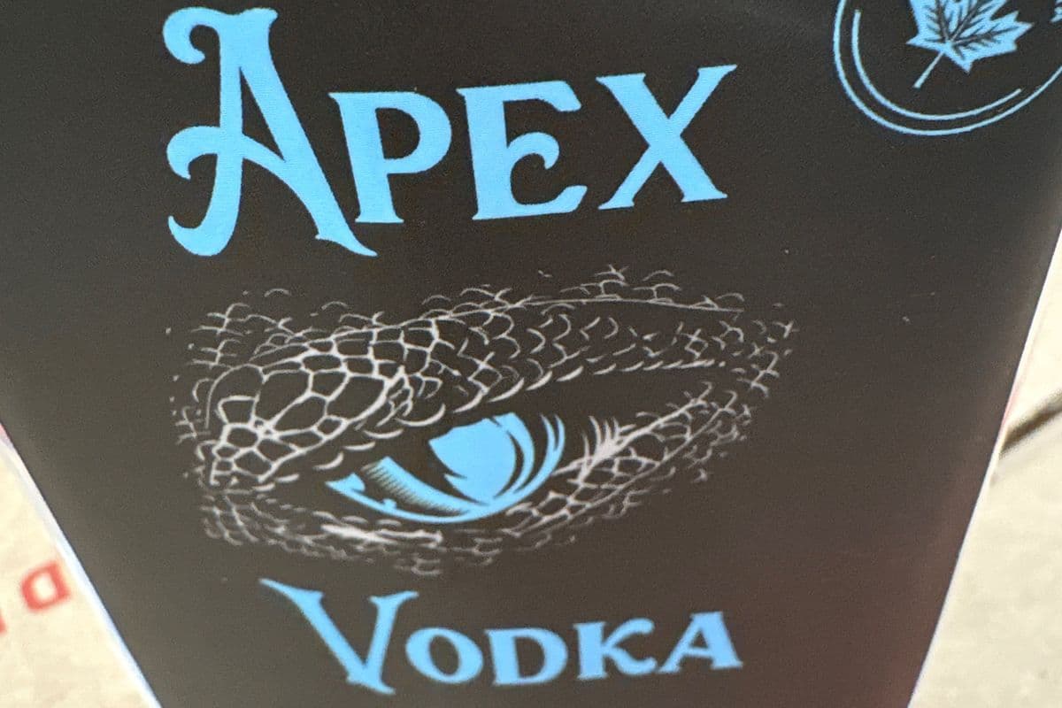 T-Rex / A pex vodka 375ml (1 x 375ml)
