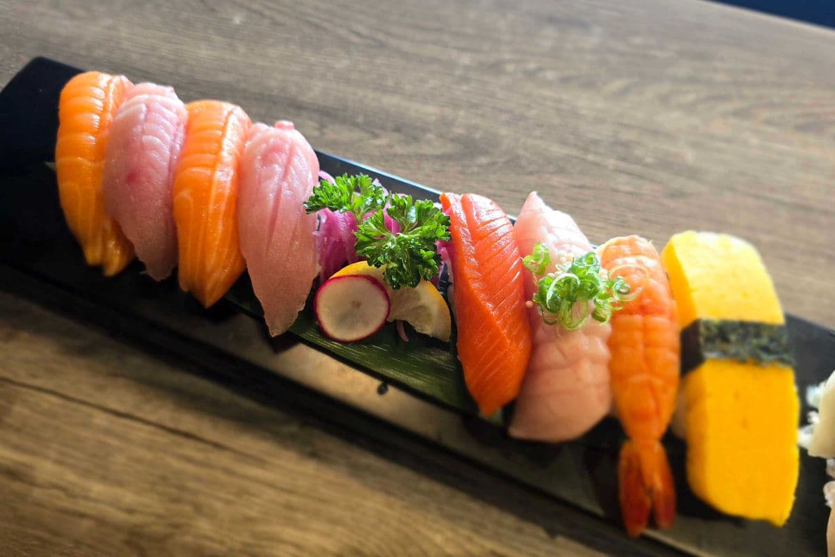 Nigiri Sushi Combo