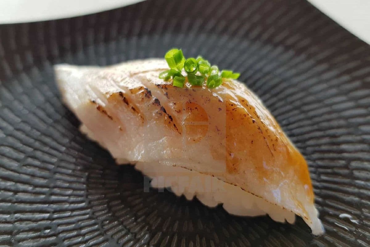 Hamachi Aburi Nigiri