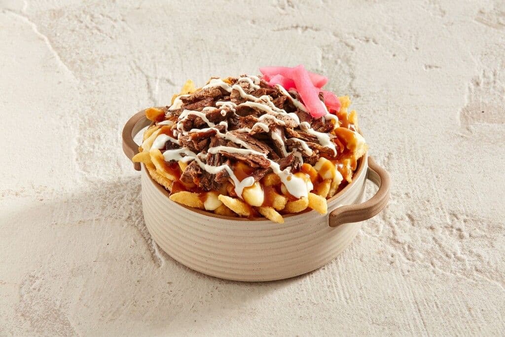 Beef Shawarma Poutine / Poutine Shawarma
