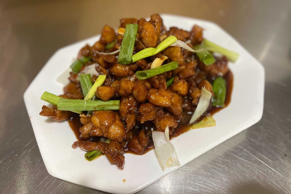 C2. Sweet Vinegar Diced Chicken (糖醋鸡丁)