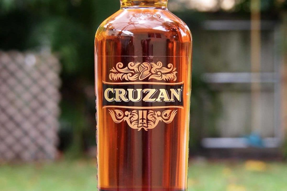 Cruzan single barrel (1 x 750ml)