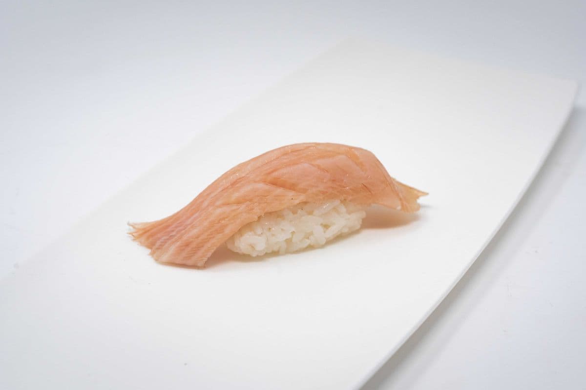 Hamachi Nigiri (1 Piece)
