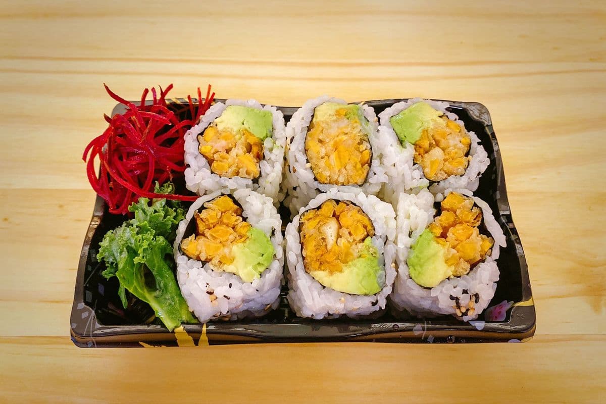 Avocado-Yam Roll (6 pcs)