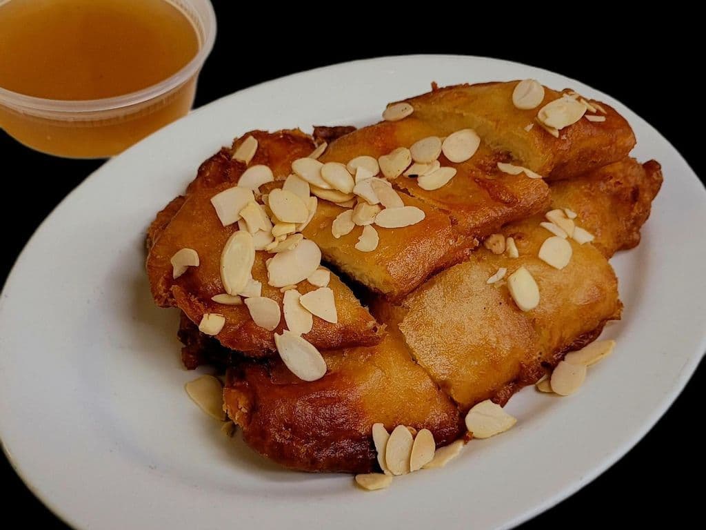Crushed Almond Chicken